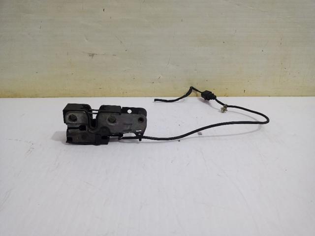 Zamek maski 3C1823503D VAG