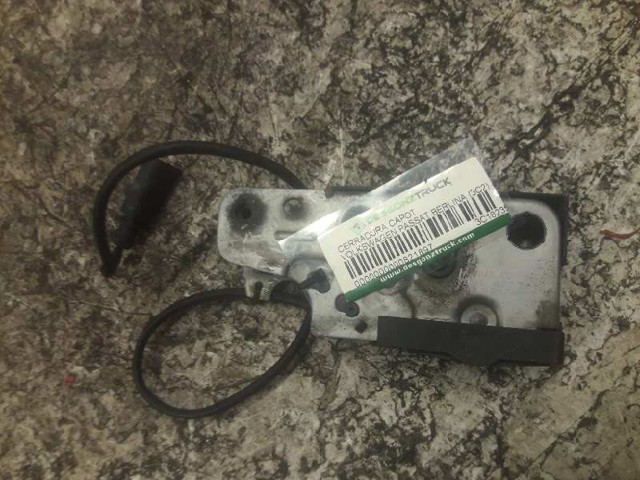 Zamek maski Volkswagen Passat