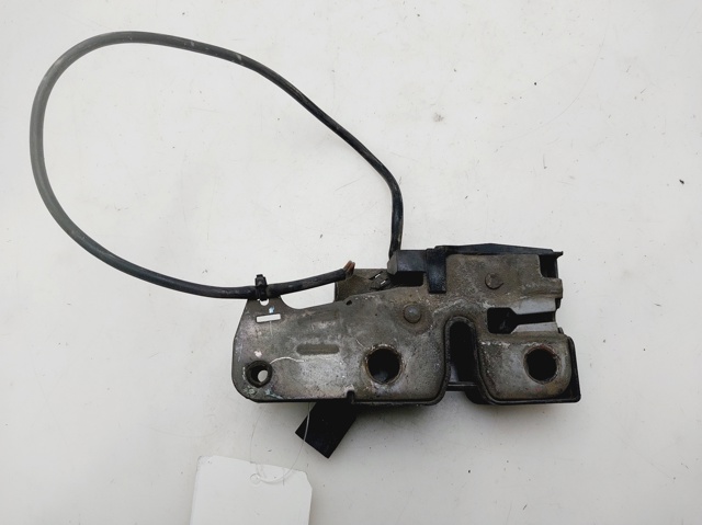 Zamek maski 3C1823509D VAG