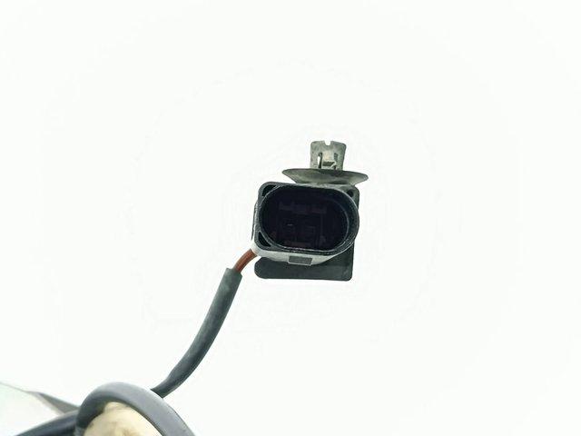Zamek maski 3C1823509D VAG