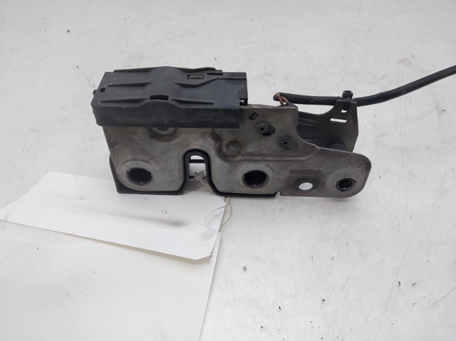 Zamek maski 3C1823509H VAG