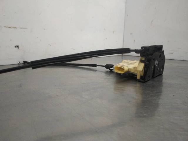 Zamek drzwi przednich lewych 3C1837015A VAG