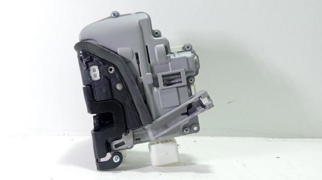 Zamek drzwi przednich lewych 3C1837015A VAG