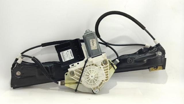 Mechanizm podnoszenia szyby drzwi przednich lewych 3C1837461H VAG