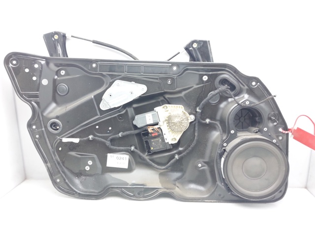 Mechanizm podnoszenia szyby drzwi przednich lewych 3C1837755F VAG