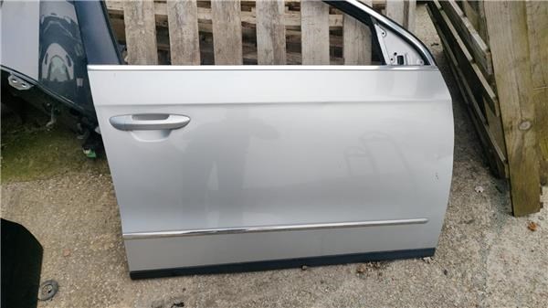 Drzwi przednie prawe 3C4831056J VAG