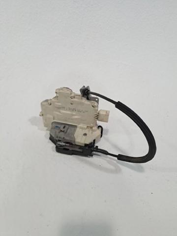 Zamek drzwi tylnych prawych 3C4839016A VAG