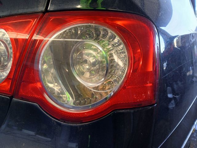 Lampa zespolona tylna prawa zewnętrzna 3C5945096C VAG