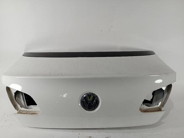  Volkswagen Passat  (357)