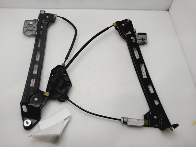 Mechanizm podnoszenia szyby drzwi przednich lewych 3C8837461J VAG