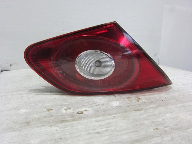 Lampa zespolona tylna lewa wewnętrzna 3C8945093E VAG
