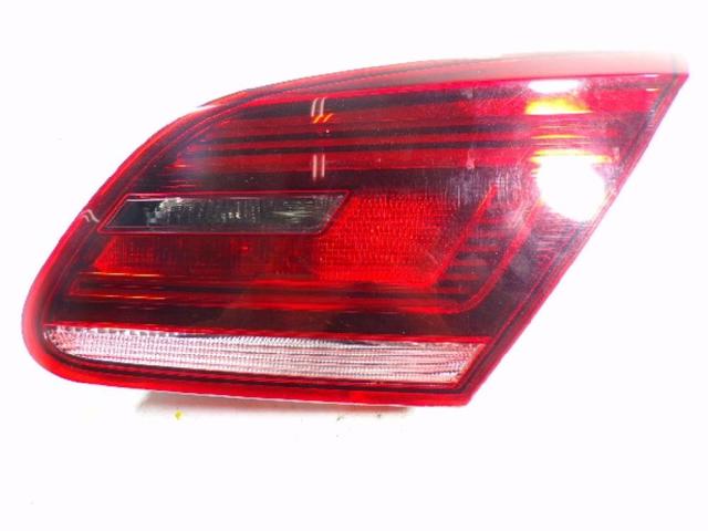 Lampa zespolona tylna prawa wewnętrzna 3C8945308T VAG