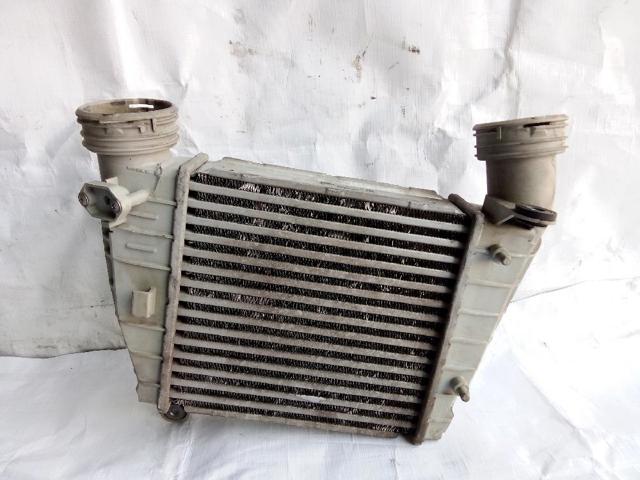 Chłodnica intercoolera Volkswagen Phaeton 1 3D1, 3D2, 3D3, 3D4, 3D6, 3D7, 3D8, 3D9