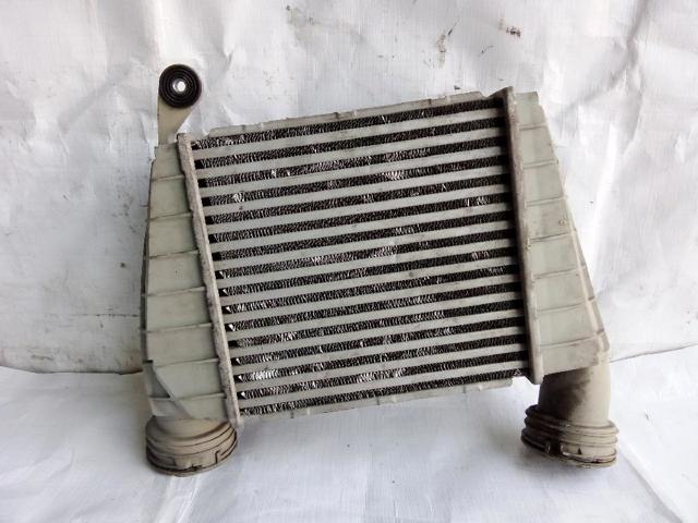 Chłodnica intercoolera Volkswagen Phaeton 1 3D1, 3D2, 3D3, 3D4, 3D6, 3D7, 3D8, 3D9