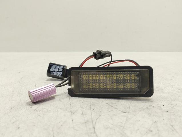 Lampa oświetlenia tylnej tablicy rejestracyjnej 3D0943021A VAG