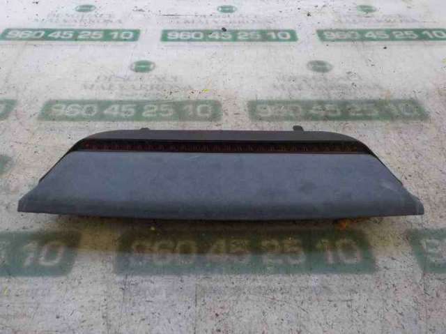 Kupić Lampa stop tylna dodatkowa Volkswagen Phaeton I 3D1, 3D2, 3D3, 3D4, 3D6, 3D7, 3D8, 3D9 w dobrej cenie