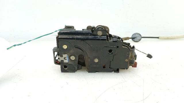 Zamek drzwi przednich lewych 3D1837015 VAG