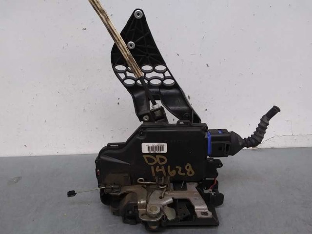 Zamek drzwi przednich prawych 3D1837016 VAG