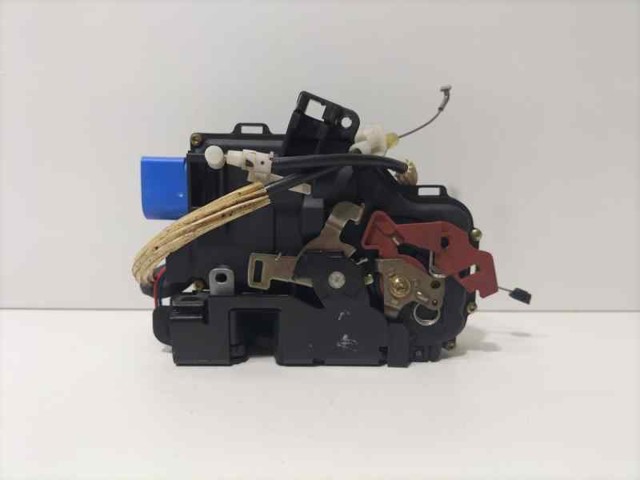 Zamek drzwi przednich prawych 3D1837016A VAG