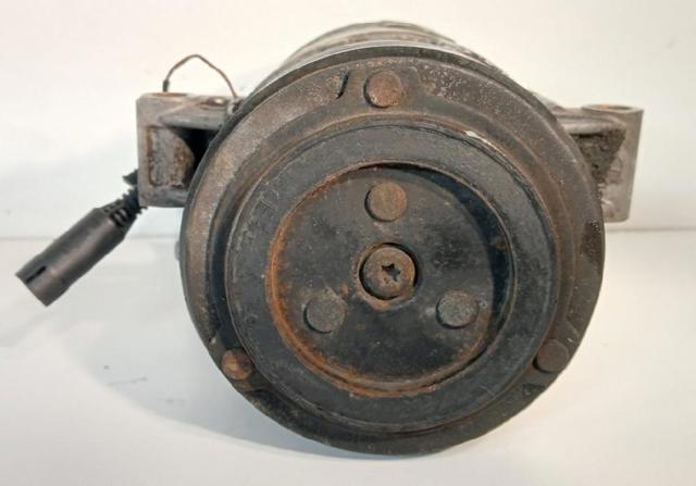 Sprężarka klimatyzacji 3F50045010 BMW