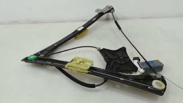 Mechanizm podnoszenia szyby drzwi przednich prawych 3G0837462C VAG