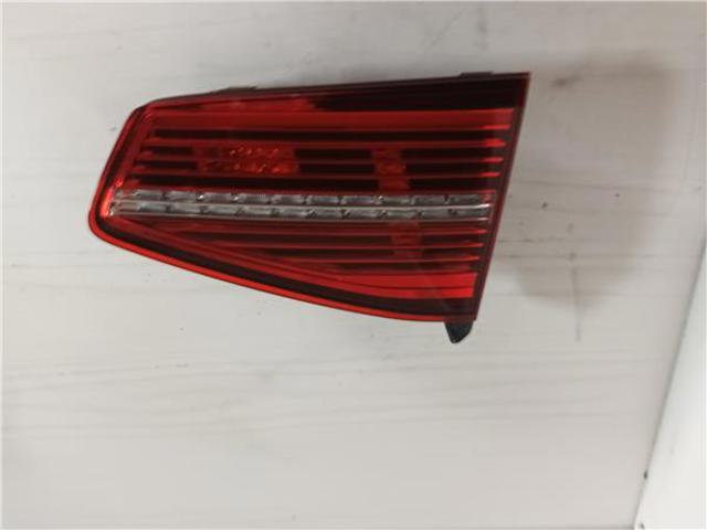 Lampa zespolona tylna prawa wewnętrzna 3G9945308A VAG