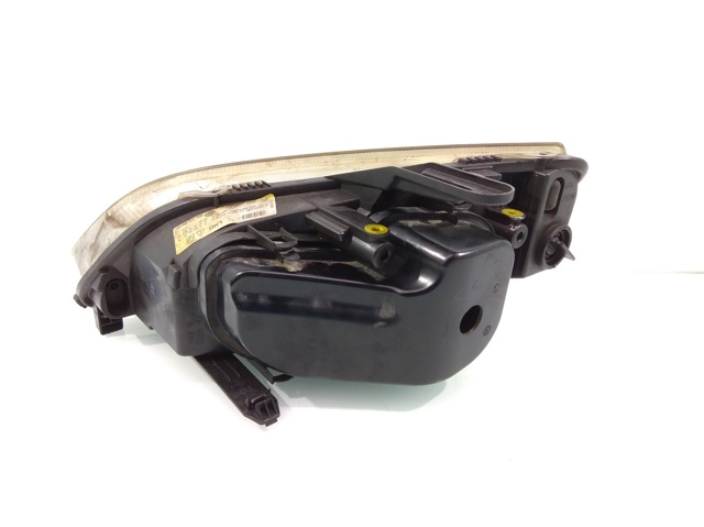 Reflektor prawy 3M5113005AH FORD