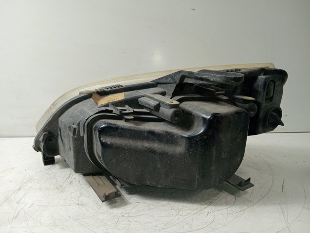 Reflektor prawy 3M5113005AH FORD