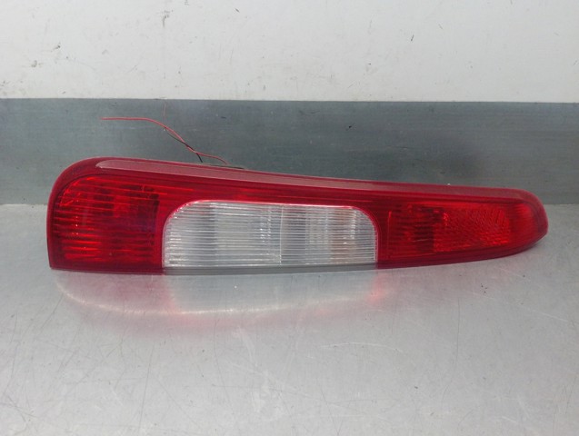 Lampa zespolona tylna lewa 3M5113A603AA FORD