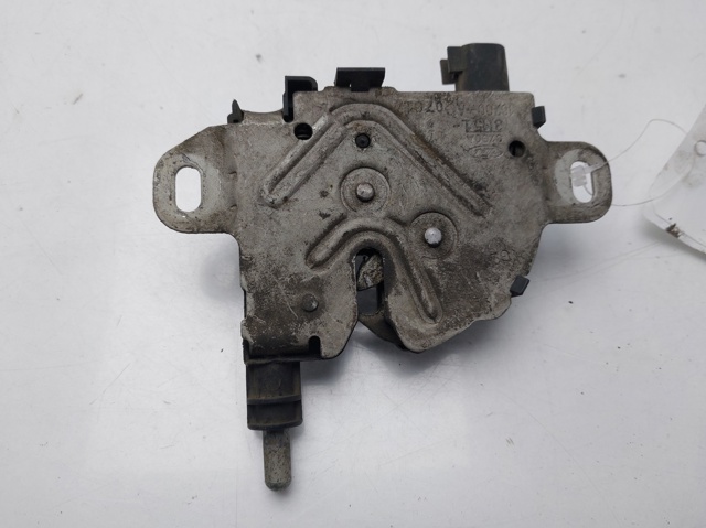 Zamek maski 3M5116700 FORD