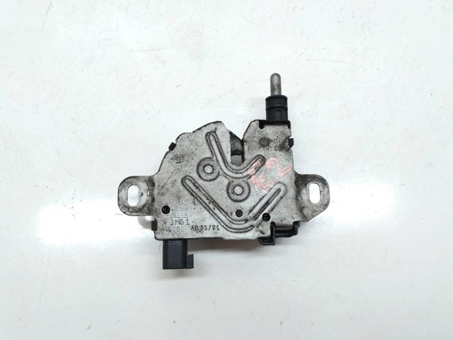 Zamek maski 3M5116700AB FORD