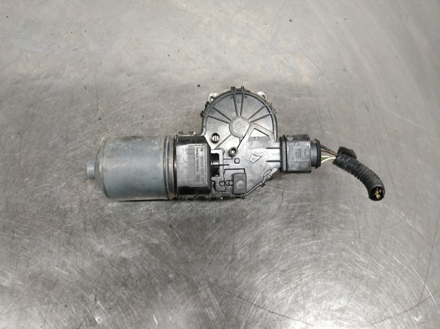 Silniczek wycieraczki szyby przedniej 3M5117508AA FORD