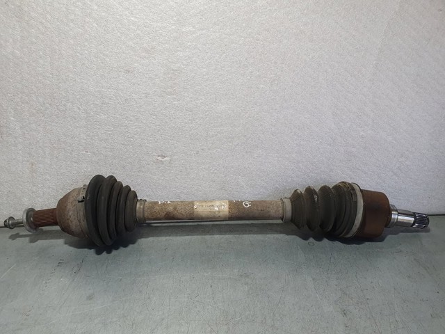 3M513B437BAD Ford