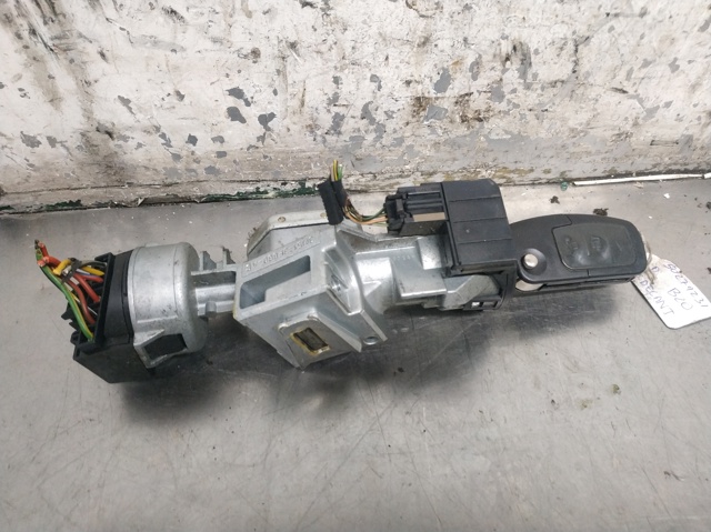 Stacyjka zapłonowa 3M513F880AC FORD