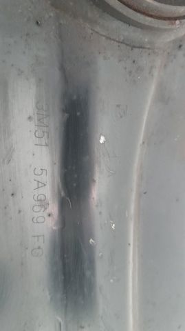 Wahacz (drążek) zawieszenia tylnego podłużny dolny lewy 3M515A969FG FORD