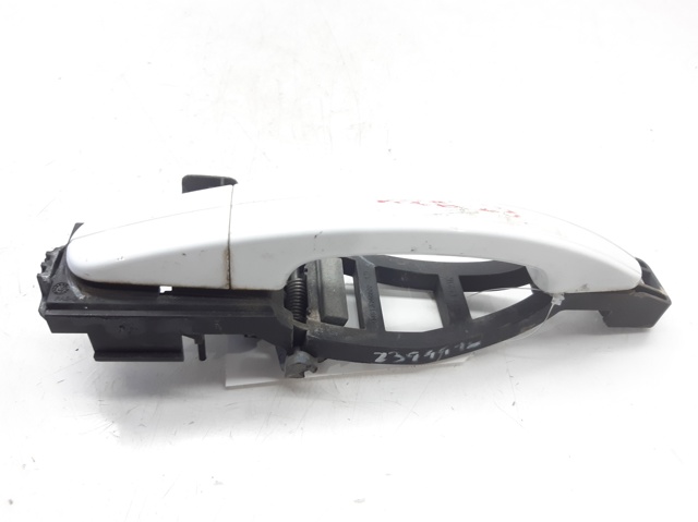 Klamka drzwi przednich zewnętrzna lewa 3M51R22404 FORD