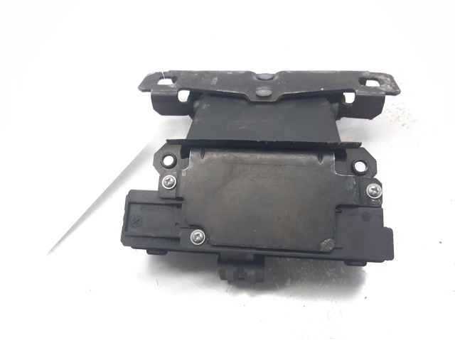 Zamek klapy Ford Focus