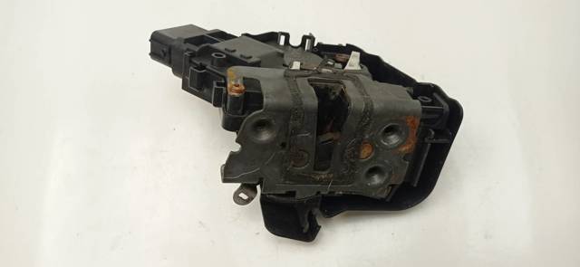 Zamek drzwi przednich prawych 3M5AR21812 FORD