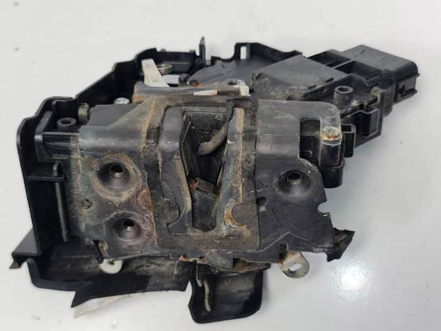 Zamek drzwi przednich lewych 3M5AR21813ET FORD