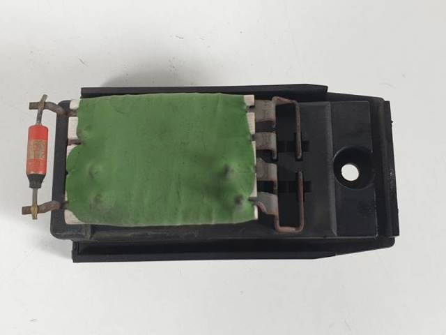 Rezystor wentylatora nagrzewnicy (ogrzewacza kabiny) 3M5H18B647BA FORD