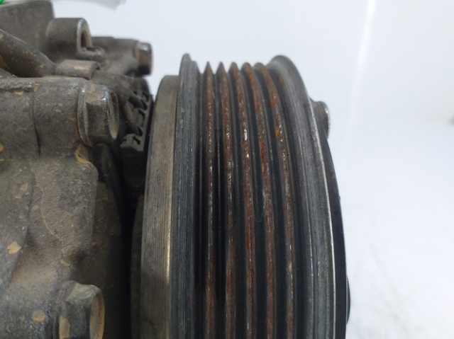 Sprężarka klimatyzacji 3M5H19D629HC FORD