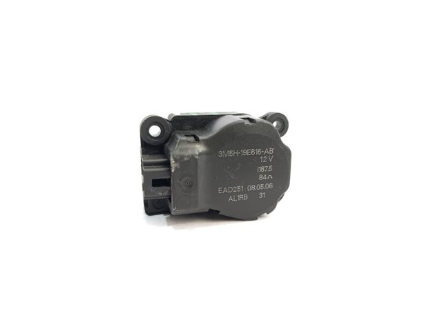Silniczek klapy nagrzewnicy 3M5H19E616AB FORD