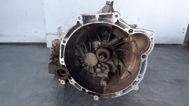 Mechaniczna skrzynia biegów w komplecie 3M5R7002NF FORD