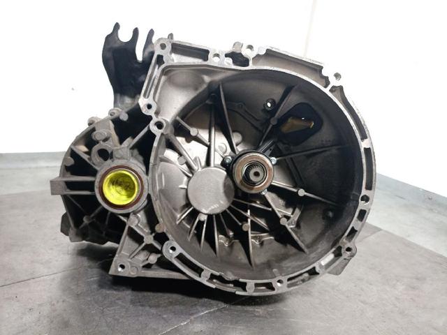 Mechaniczna skrzynia biegów w komplecie 3M5R7002YF FORD