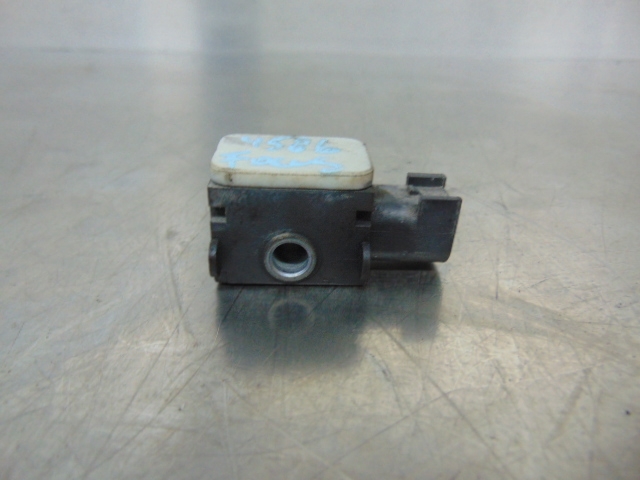 3M5T14B006AD Ford