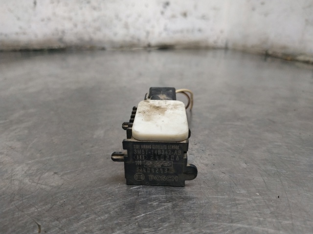 Czujnik AIRBAG przedni 3M5T14B342AB FORD