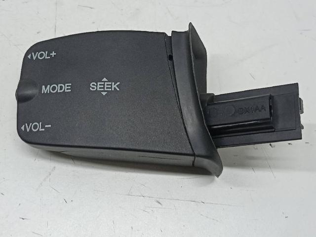 Przełącznik zespolony, sterownik systemu audio 3M5T14K147AD FORD