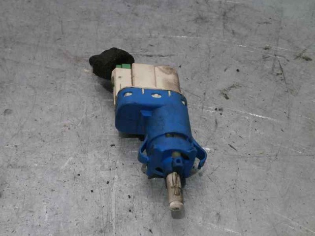 Czujnik włącznika świała stop 3M5T9C872AB MAZDA