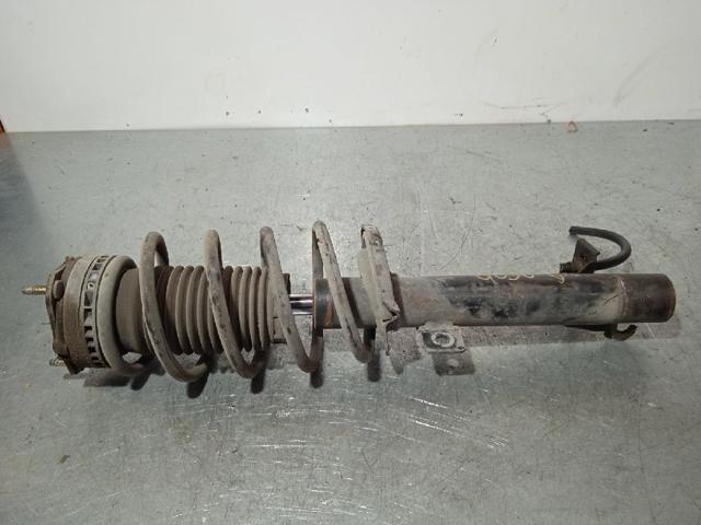 Amortyzator przedni prawy 3M7118045BA MAZDA