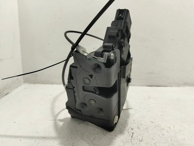 Zamek drzwi tylnych prawych 3N6AA26412BP MAZDA